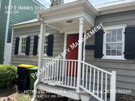 featured image of 557 E Harris St