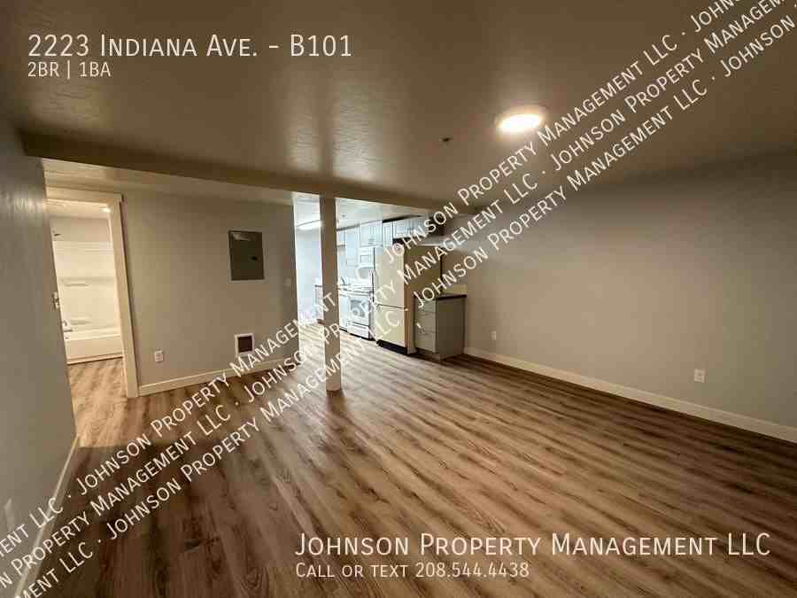 2223 S Indiana Ave #B101 - Photo 7 of 12