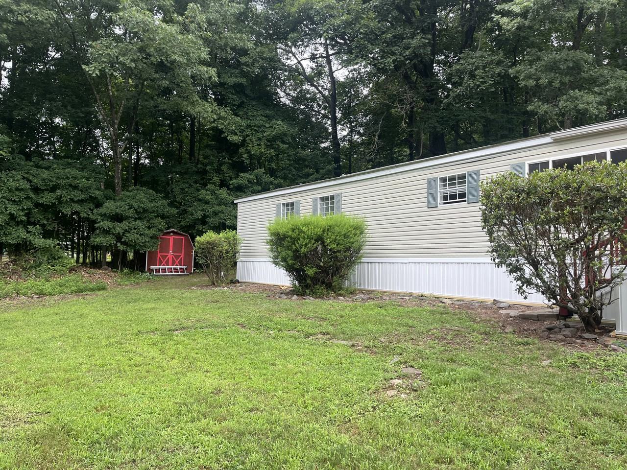 163 Strausser Ln #NA - Photo 3 of 23