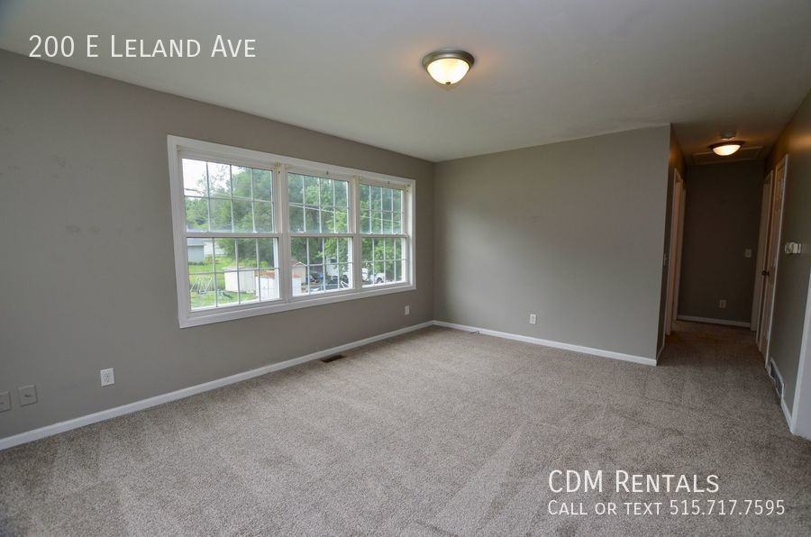 200 E Leland Ave - Photo 3 of 23