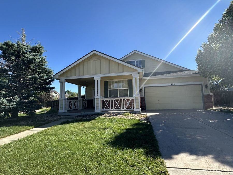 5505 E Burlington Dr - Photo 2 of 15