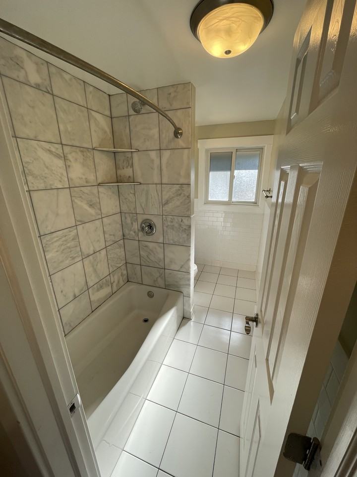 2636 Chamberlain Rd #4 - Photo 7 of 12