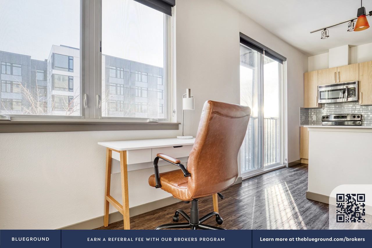 2428 Northwest Market Street - Photo 5 of 35