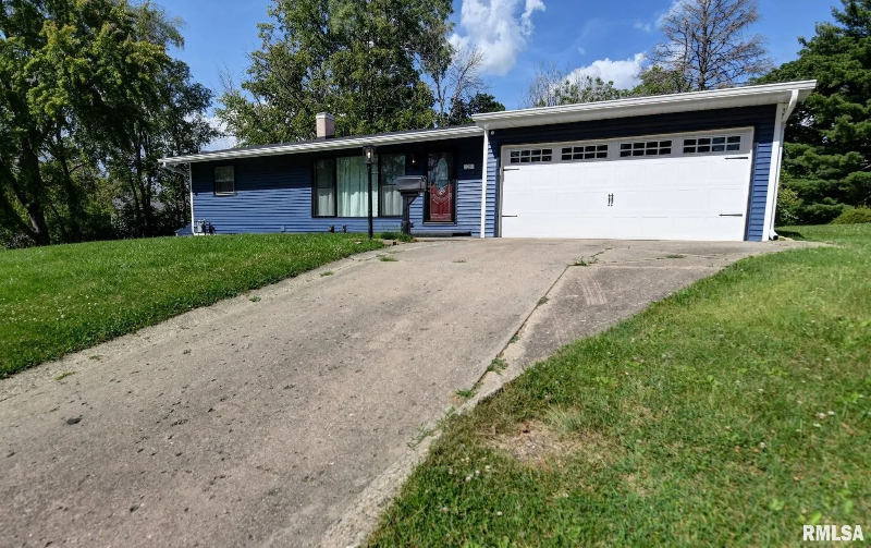 26 Sandcreek Dr - Photo 3 of 43