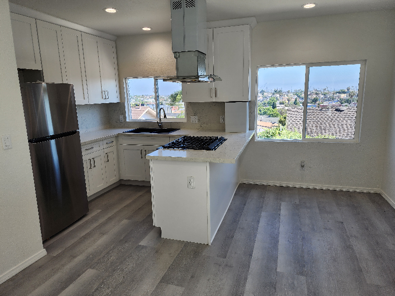 2625 J St - Photo 2 of 11