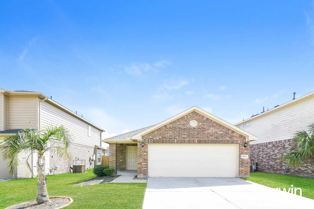 Apartments for Rent in Bacliff, TX 25 Condos & Other Rentals Zumper