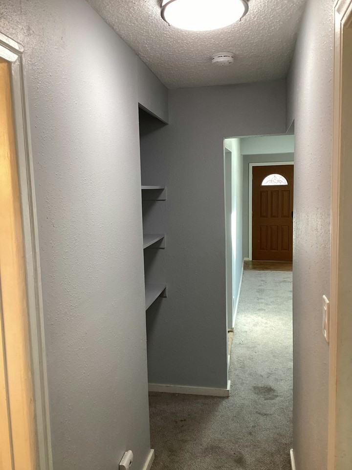 14602 Portland Avenue Southwest, Unit A - Photo 5 of 14