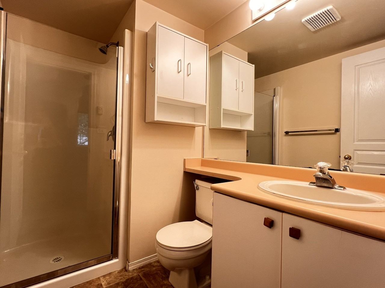 971 Mckenzie Avenue #204 - Photo 6 of 8