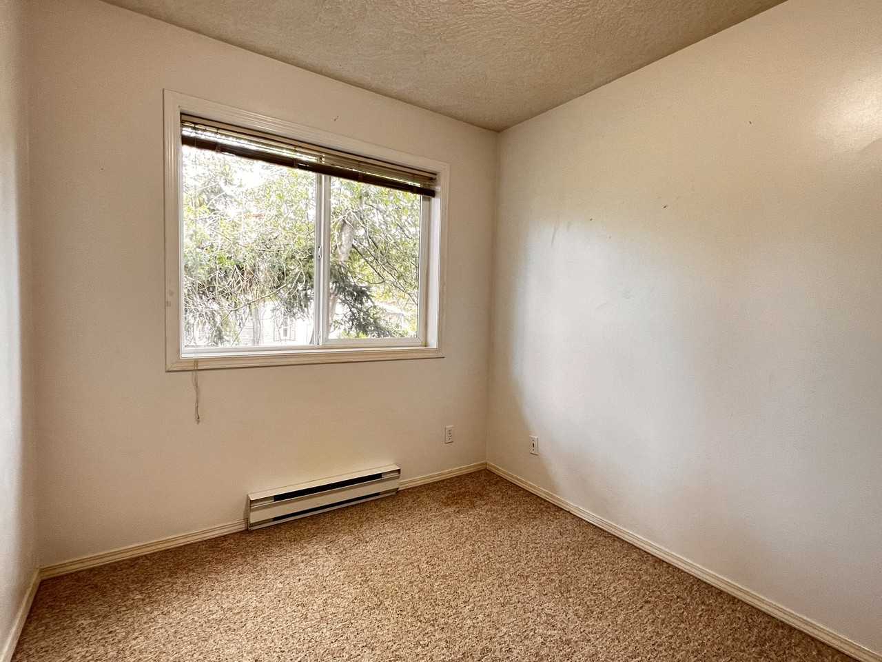 971 Mckenzie Avenue #204 - Photo 7 of 8