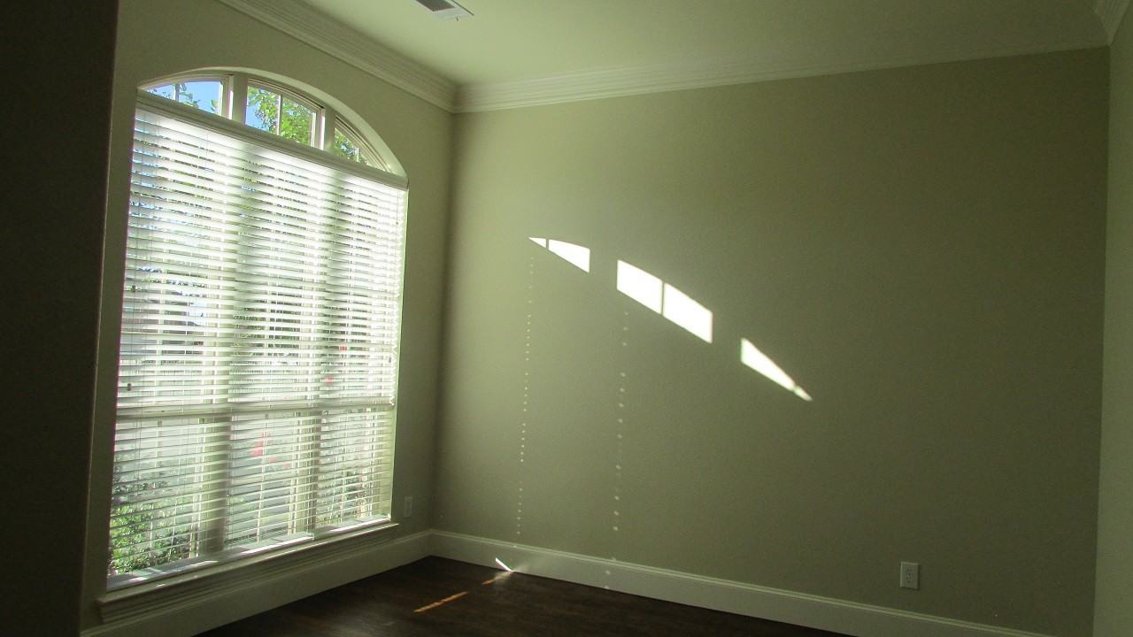 8808 Scarlet Trail - Photo 2 of 15