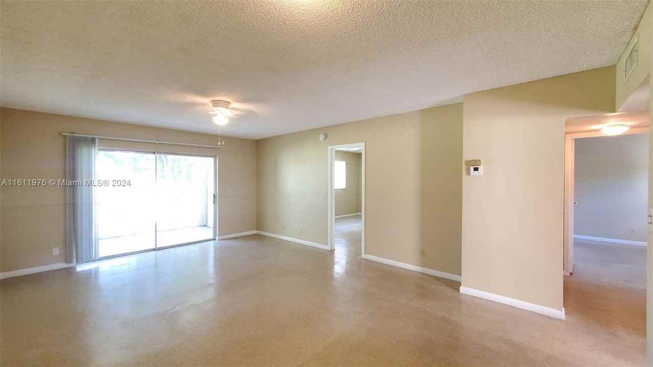 1050 Country Club Dr #202 - Photo 2 of 8