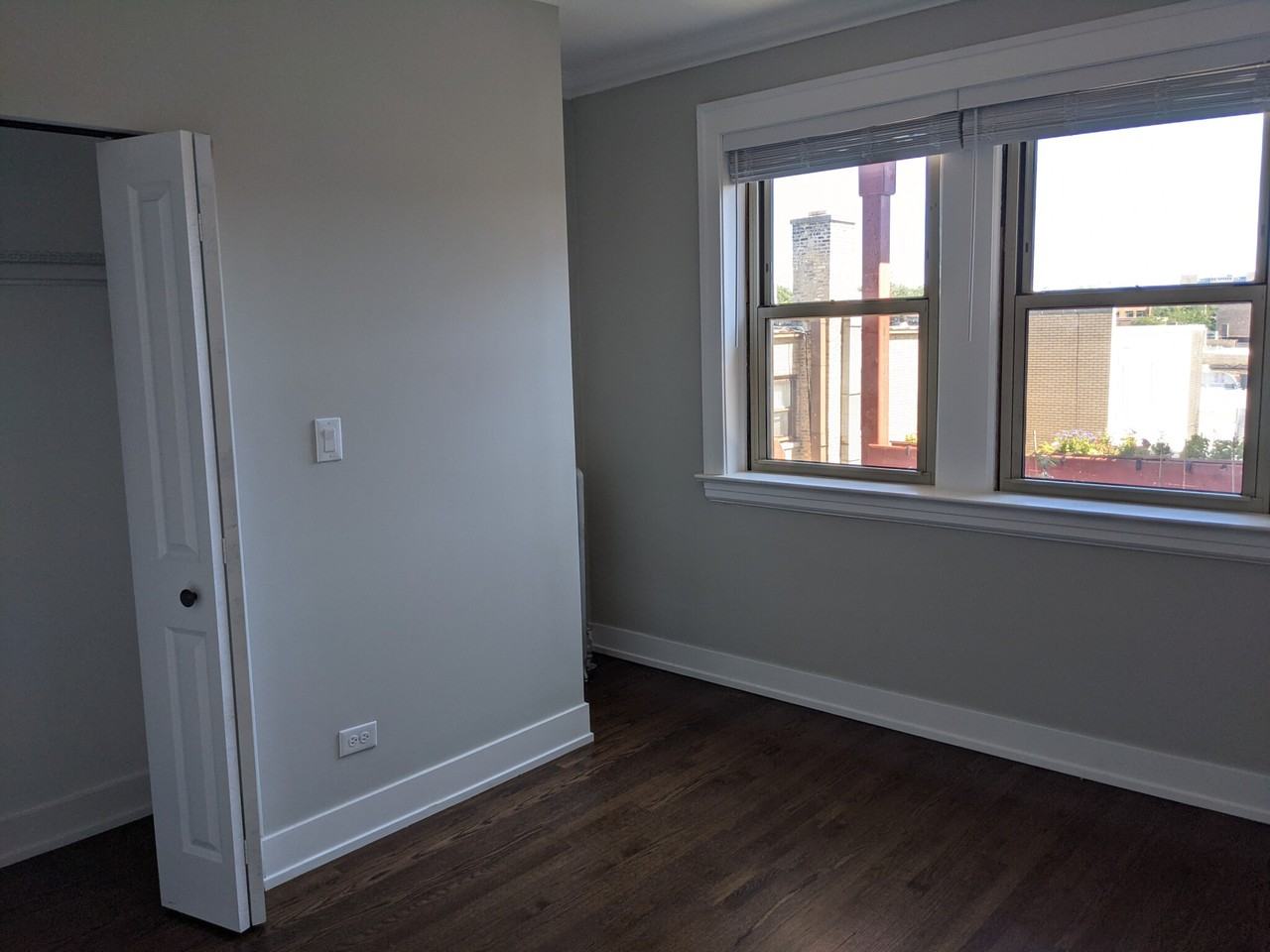 2537 Hartrey Ave #1 - Photo 5 of 15