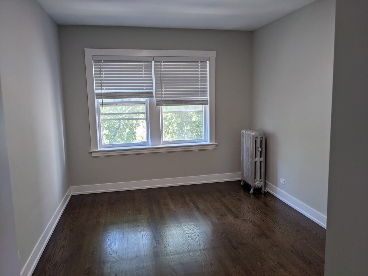 2537 Hartrey Ave #1 - Photo 6 of 15