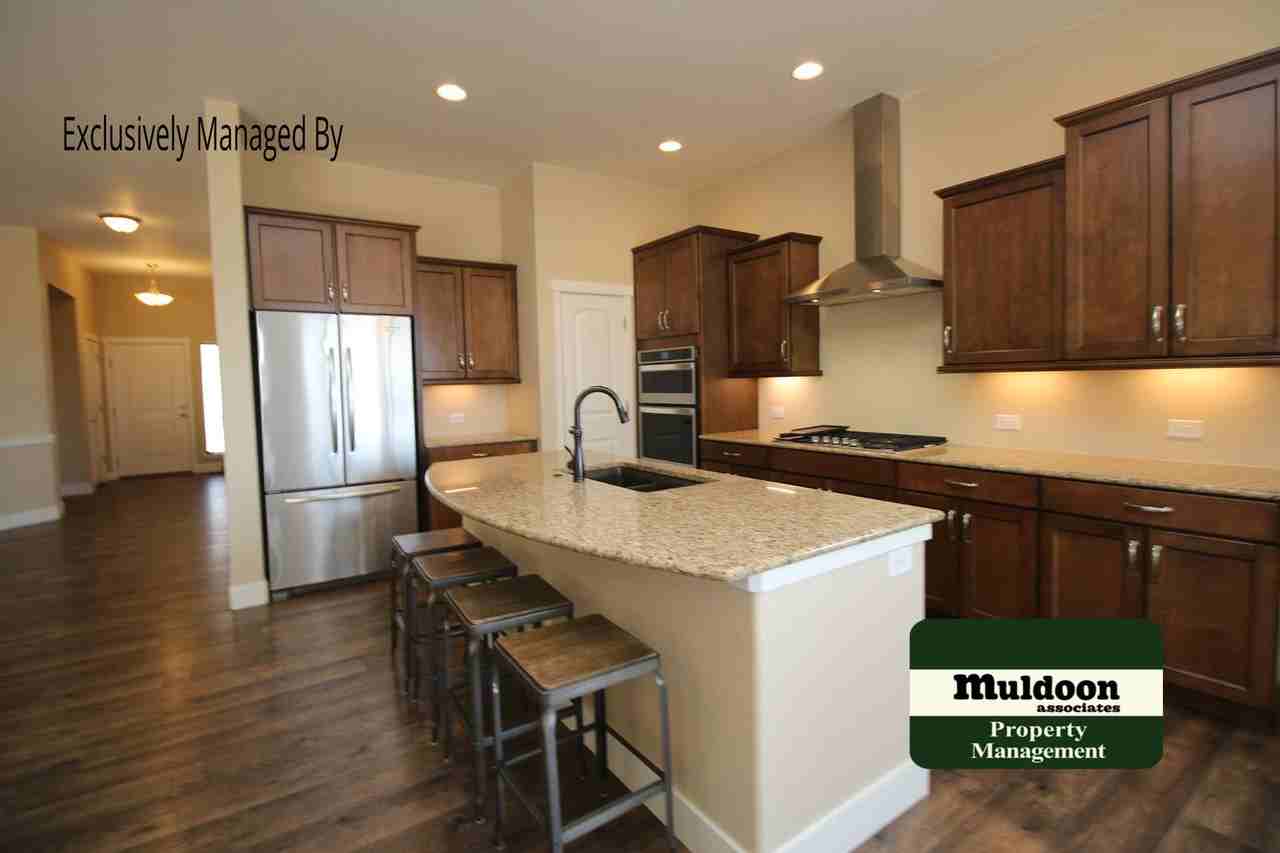 1535 Catnap Ln - Photo 2 of 25