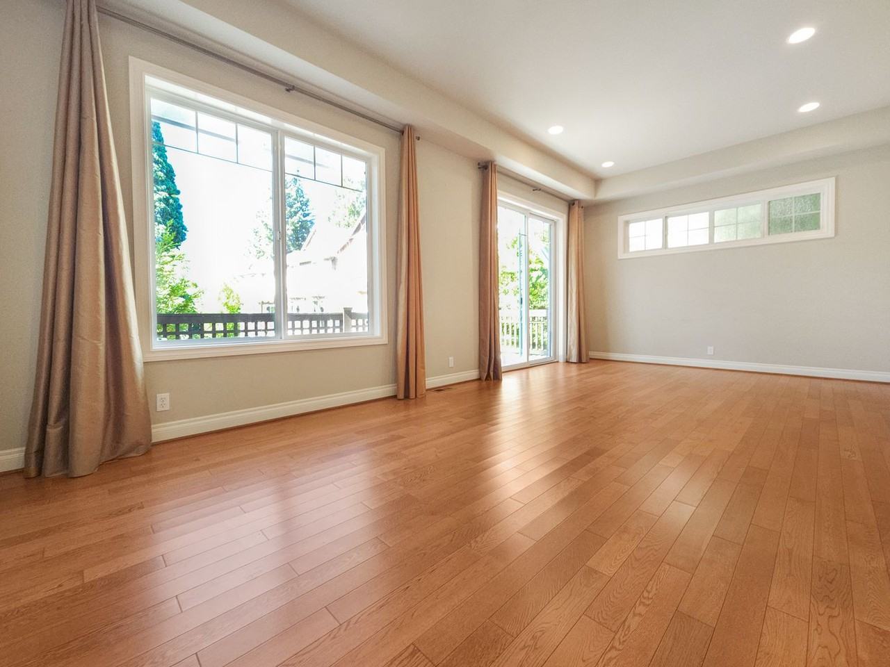 6838 156th Pl Ne - Photo 2 of 15