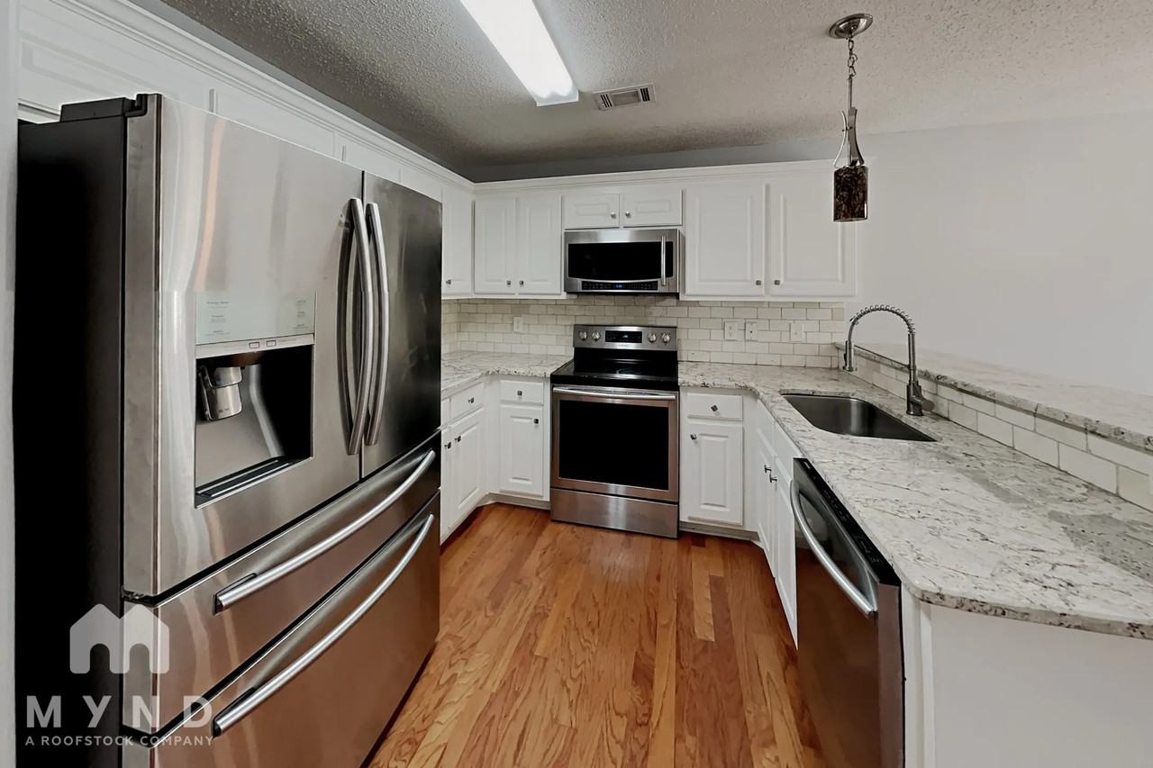 1494 Box Cir - Photo 2 of 18