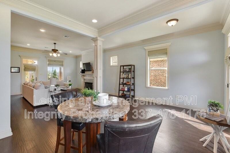 308 Overbrook Dr - Photo 3 of 19