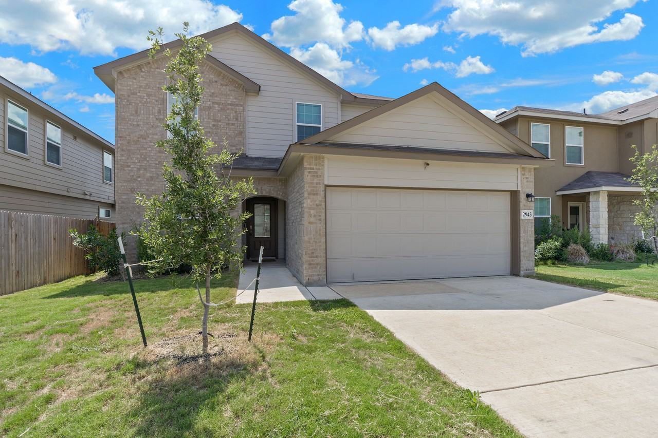 2943 Pemberton Post - Photo 2 of 35