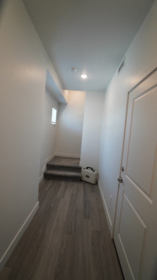 2338 W James Way - Photo 5 of 44