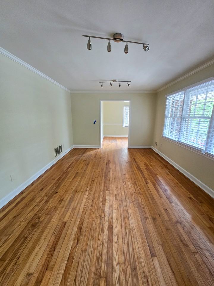 4914 Oak Park Rd - Photo 4 of 43
