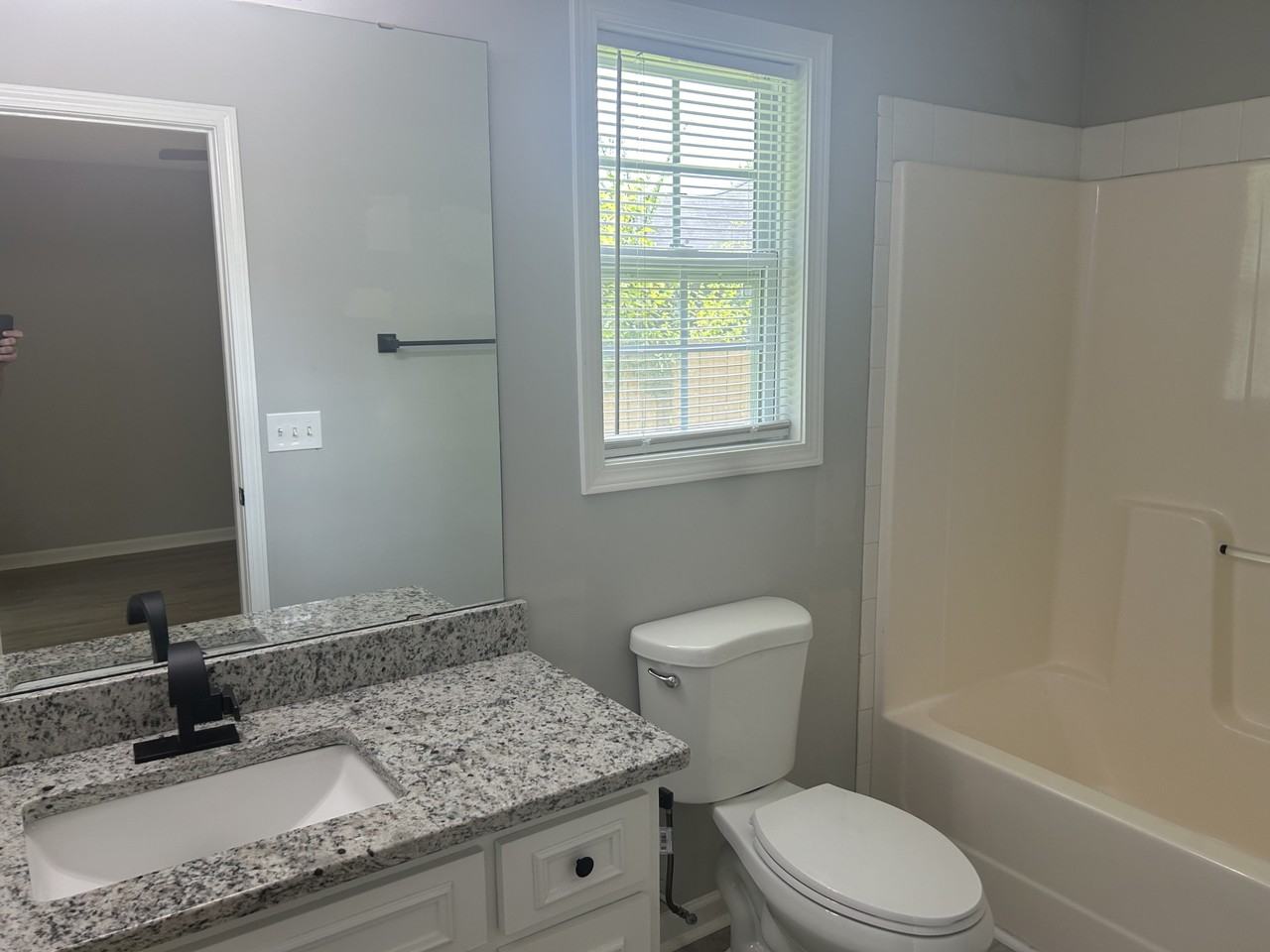 7001 Hunter Hill Ct - Photo 7 of 12