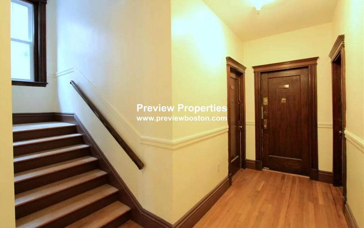 Park Dr #22P - Photo 2 of 4