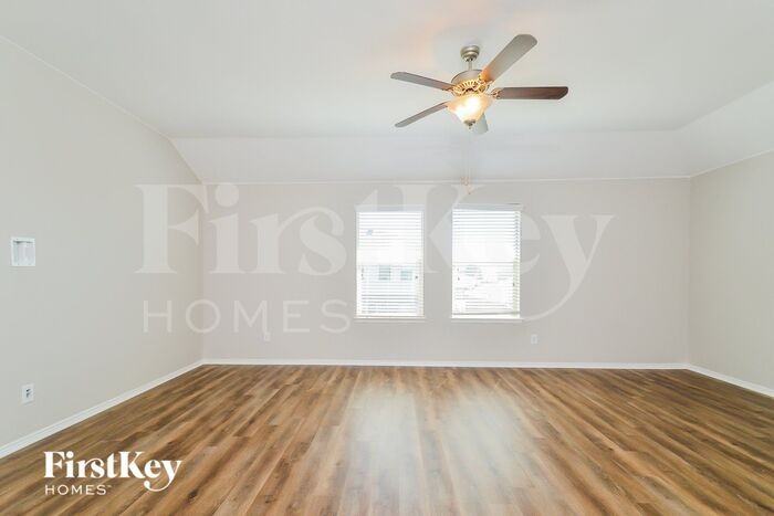 4213 Coney Island Dr - Photo 2 of 15