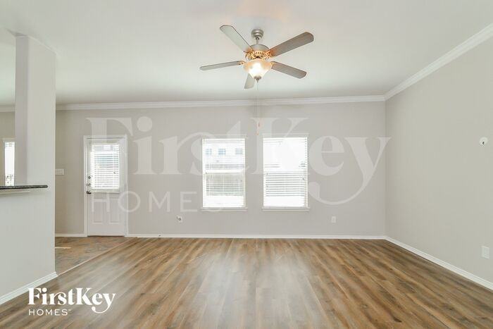 4213 Coney Island Dr - Photo 3 of 15