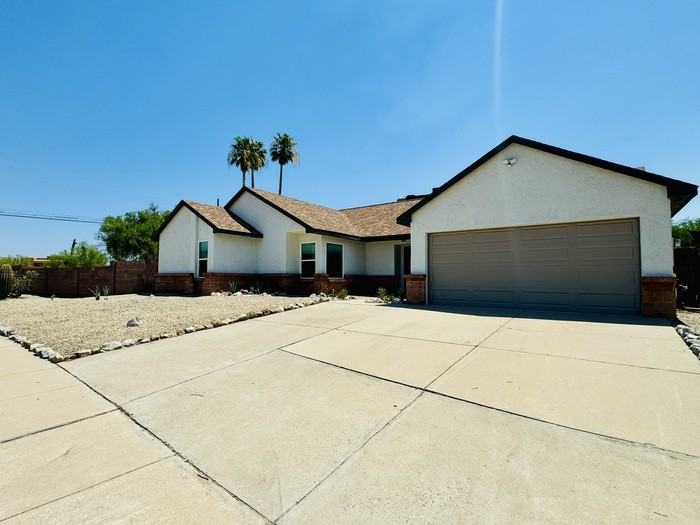 4751 W Waterbuck Dr - Photo 2 of 3