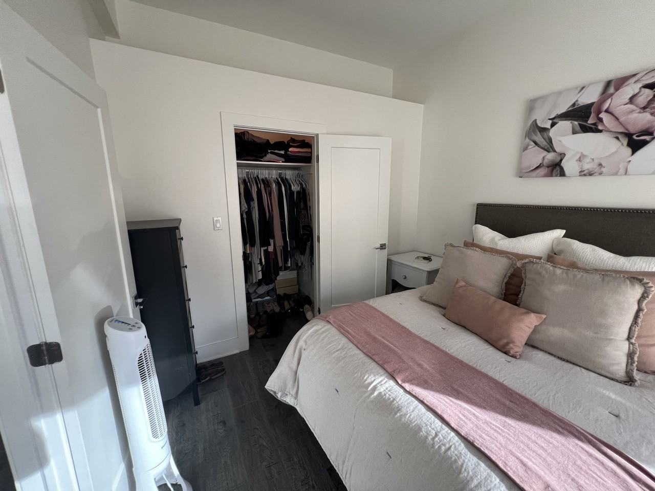 1330 Rue de l'Église - Photo 2 of 9