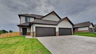 9328 Nw 124th St - Photo 1 of 1