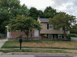 featured image of 4722 Vicky Rd