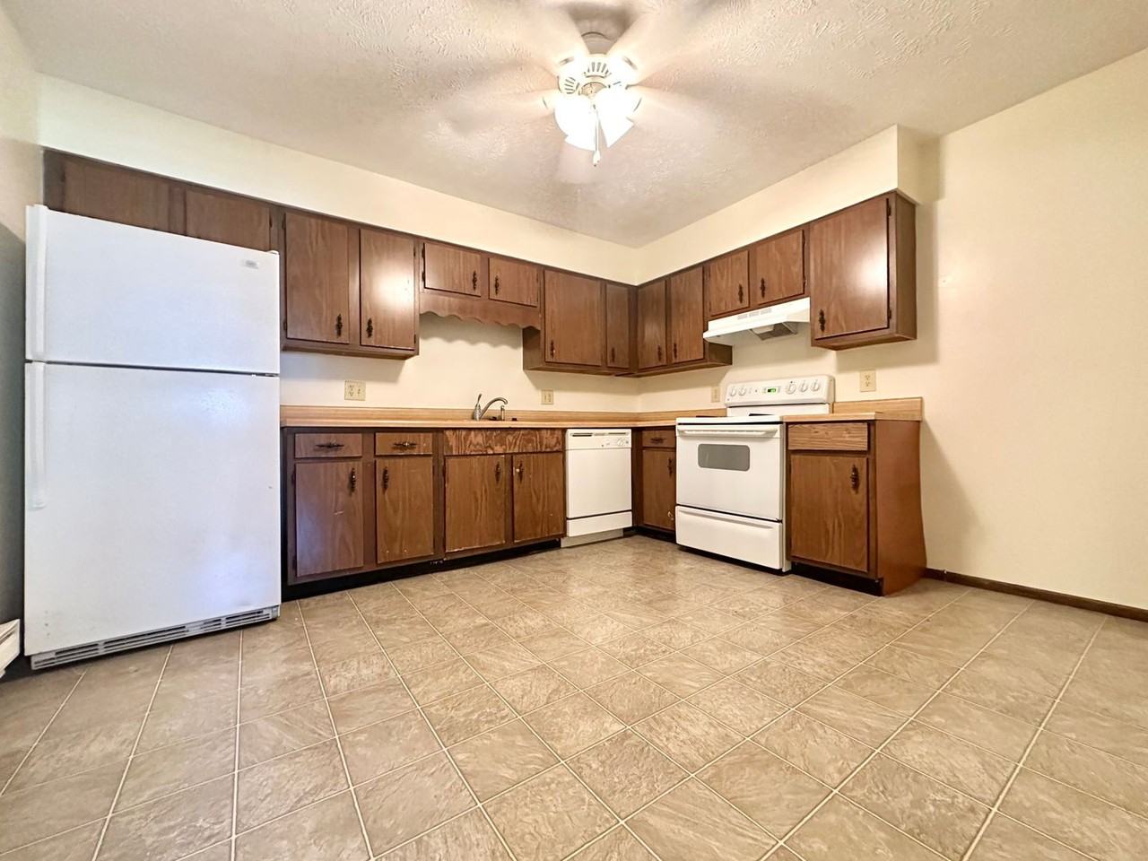 102 N. Orr - Photo 5 of 14