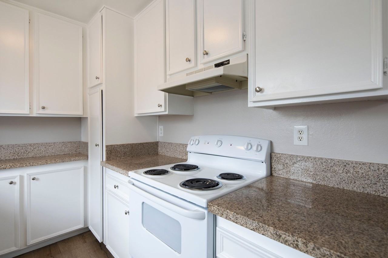 340 Orlando Street - Photo 3 of 19