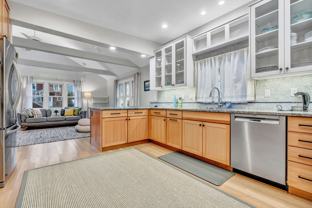 27 Belknap St - Photo 1 of 1