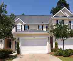 featured image of 1032 Fairway Ln