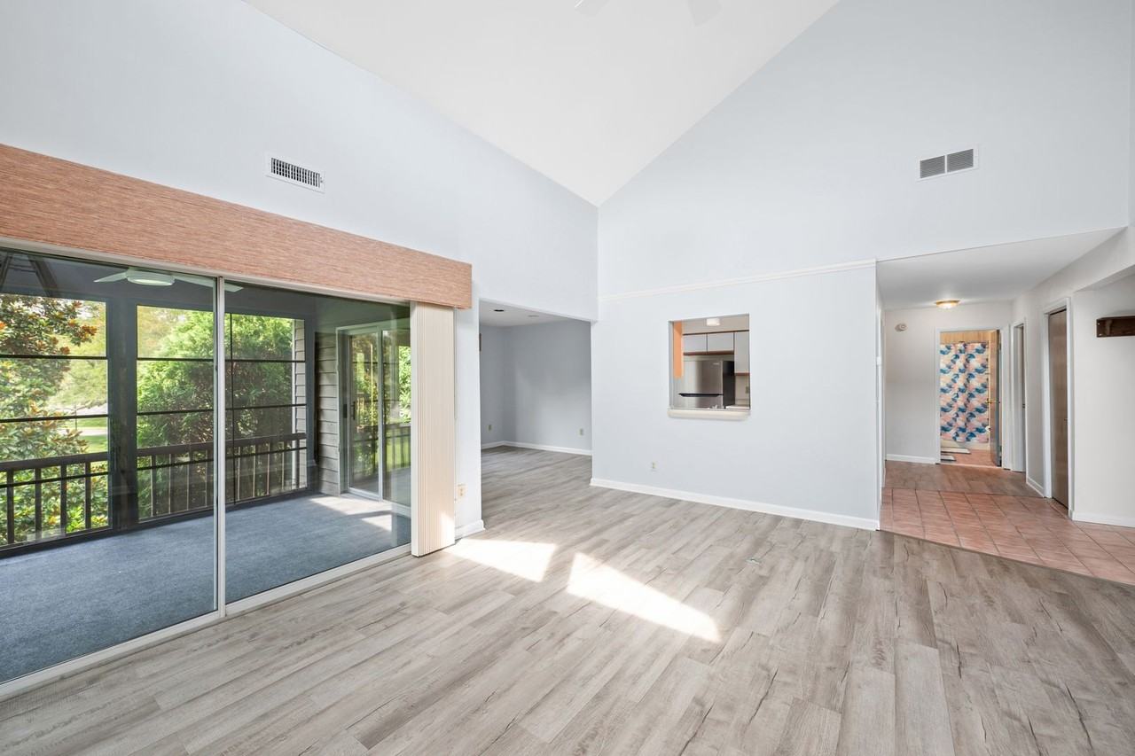 33788 Walnut Grove Way #6 - Photo 7 of 31