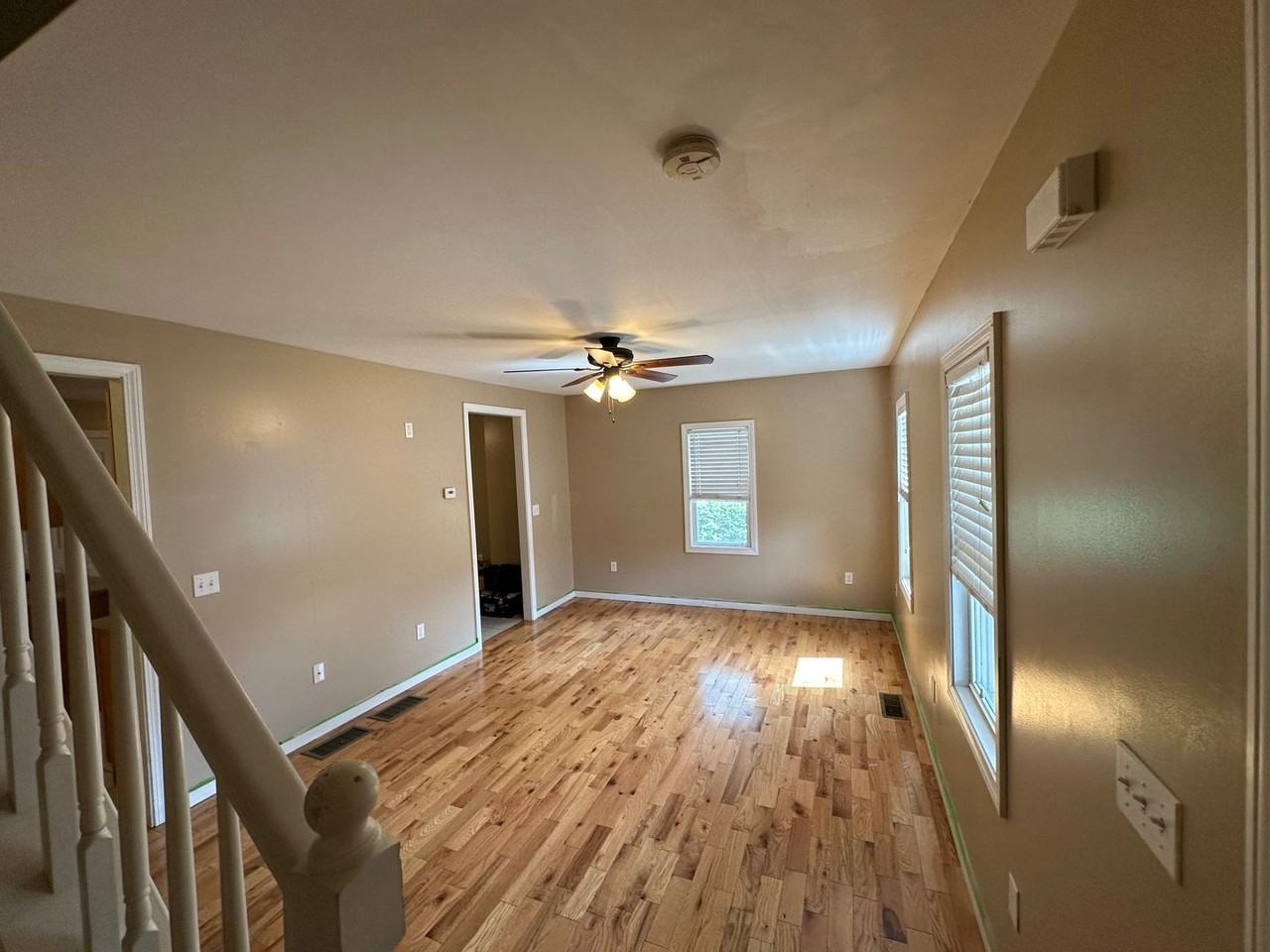 6-8 Wright Avenue - Photo 3 of 13