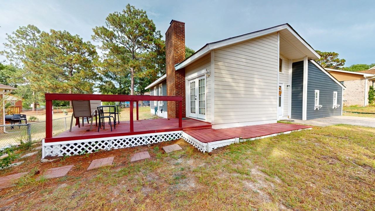 5743 Mcdougal Dr - Photo 2 of 39