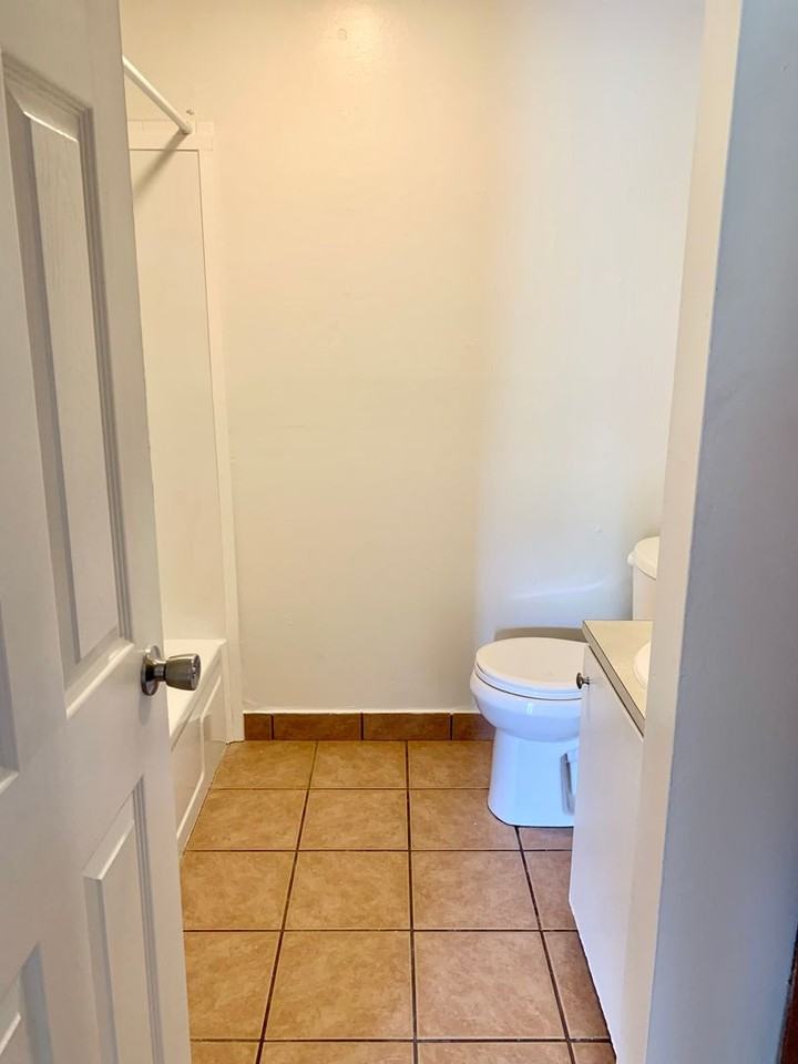 1815 Eraste Landry Rd - Photo 7 of 10