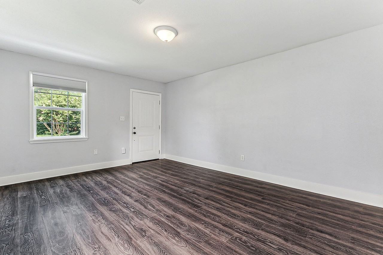 4819 Touro St - Photo 2 of 13