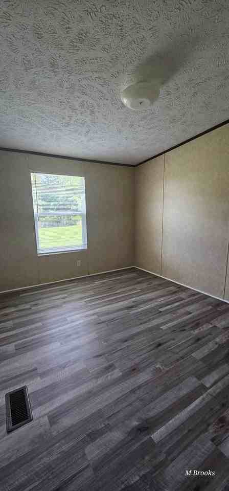 897 Oliff Rd - Photo 6 of 34