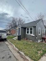 featured image of 403 Ne Gray Ln