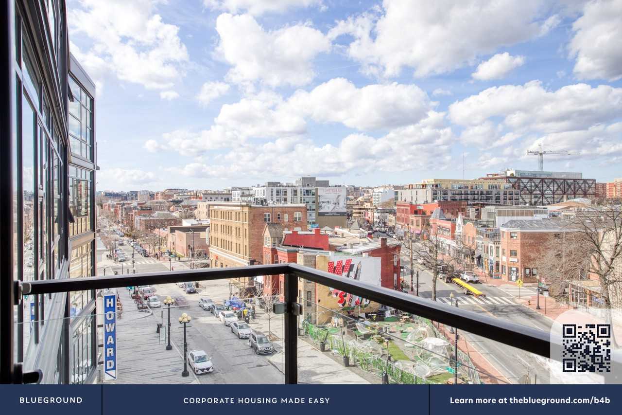 618 T Street Northwest - Photo 5 of 33