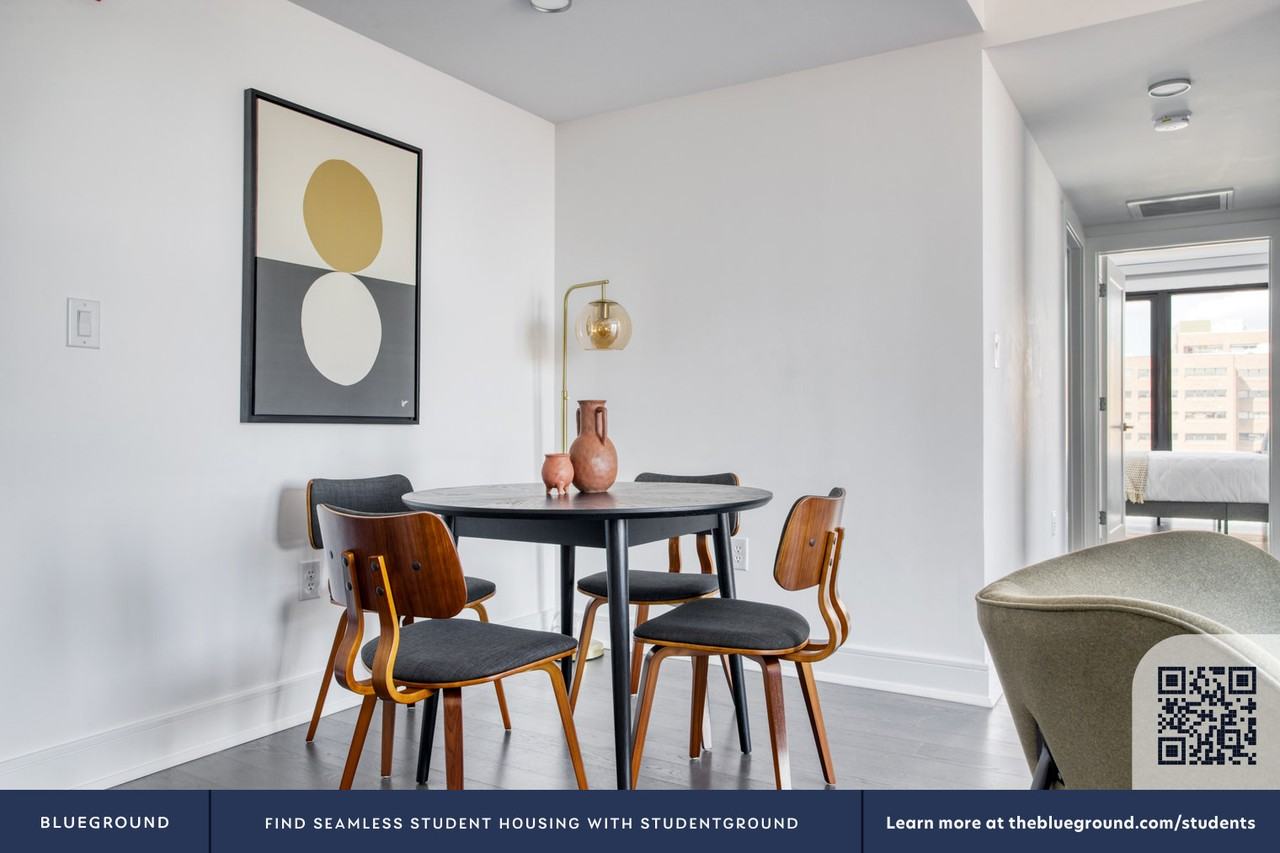 618 T Street Northwest - Photo 6 of 33