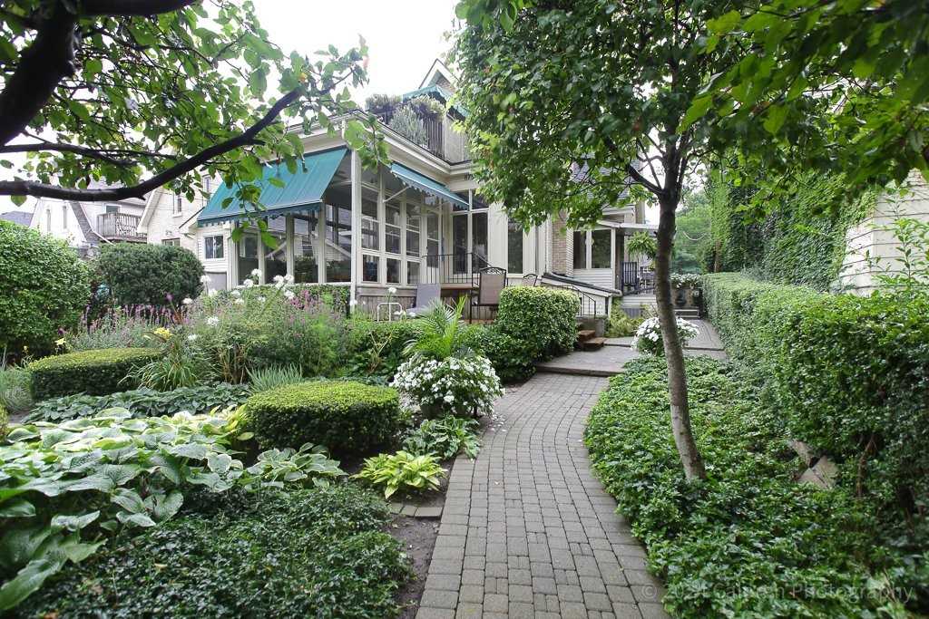 873 Waterloo Street - Photo 3 of 10