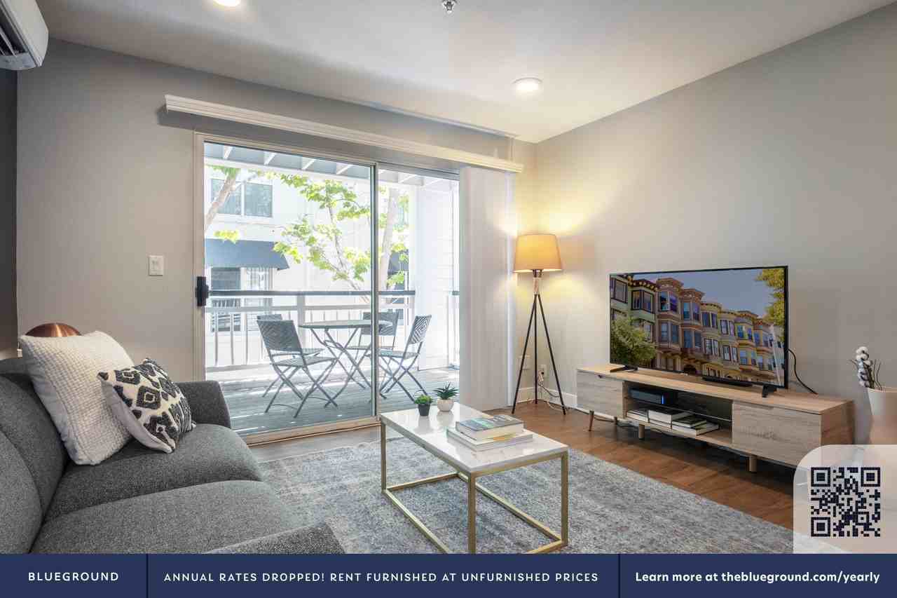 900 High School Way - Photo 3 of 32