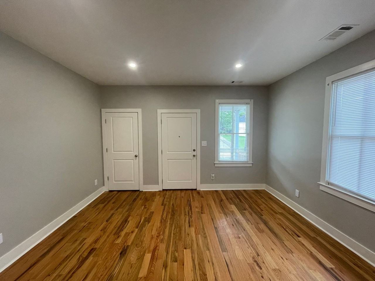 932 Oglethorpe St #1 - Photo 3 of 11