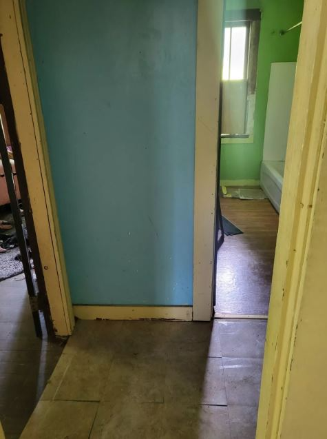 720 N Greenbrier Ave - Photo 2 of 24