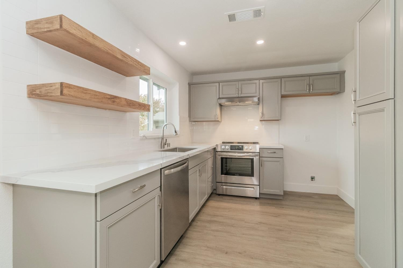 3784 E Farrin Ave - Photo 2 of 6